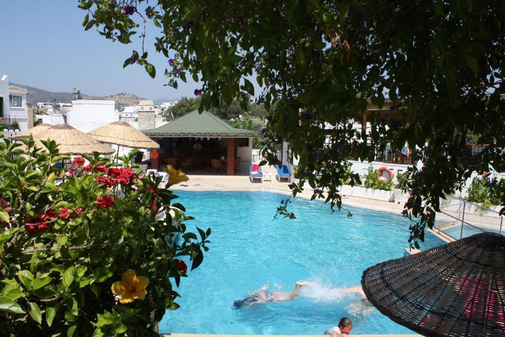 Bronze Hotel Gümbet Exterior foto